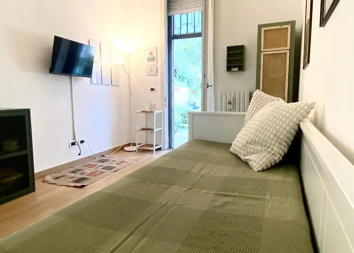 Michelangelo Corner *