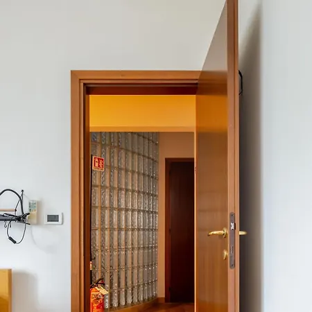 Michelangelo Corner Casalecchio Di Reno