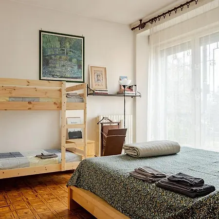 Michelangelo Corner Apartament *